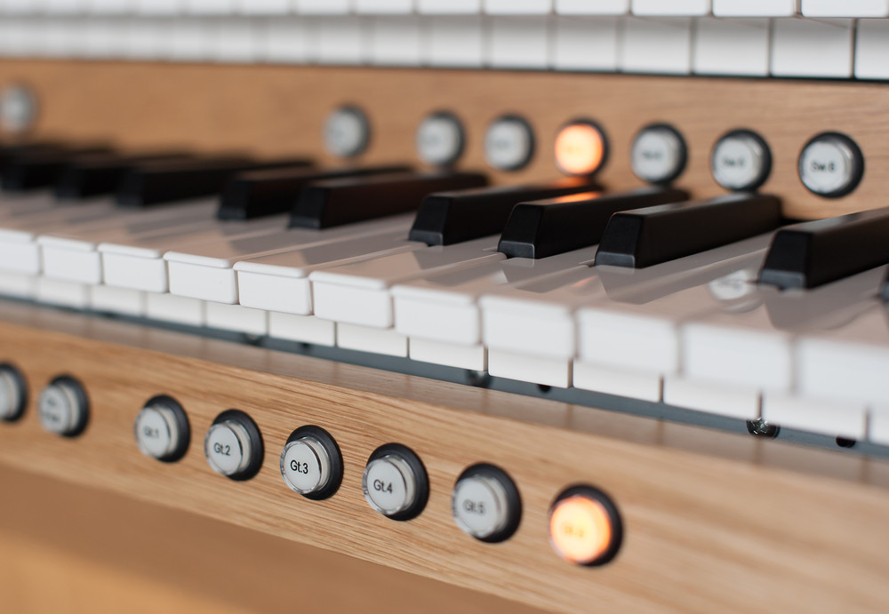 orgue-content-mondri-354-3-claviers-console-fenetre-hbf_4753